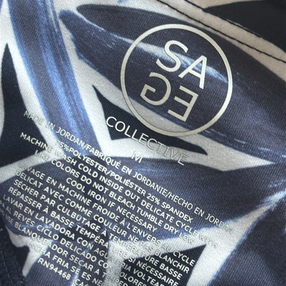 Sage Collective Blue and White Activewear Set - Picture 9 of 11